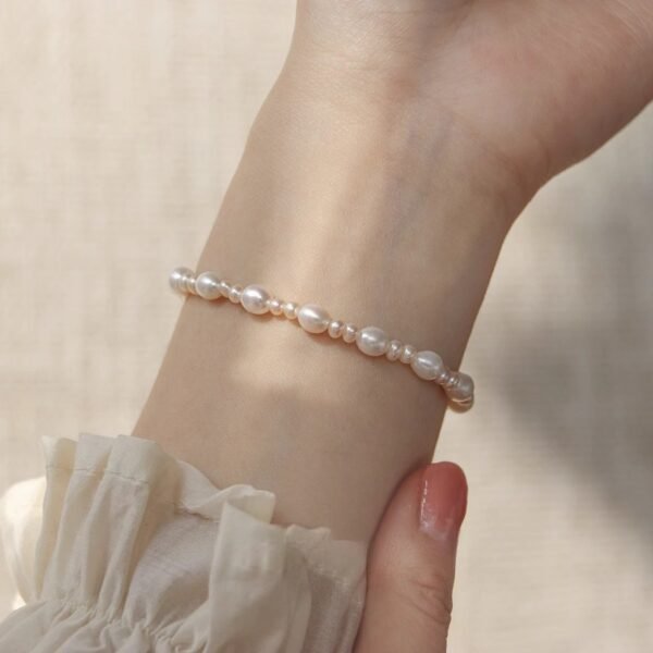 Pearl Sincerity Bead Bracelet - Classic & Elegant
