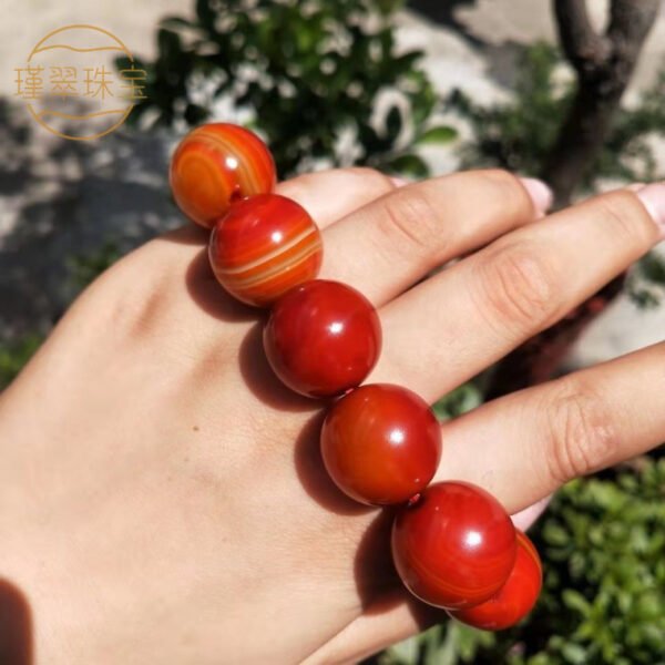 Zhanguo Red Agate Bracelet – Wealth Attractor & Energy Booster