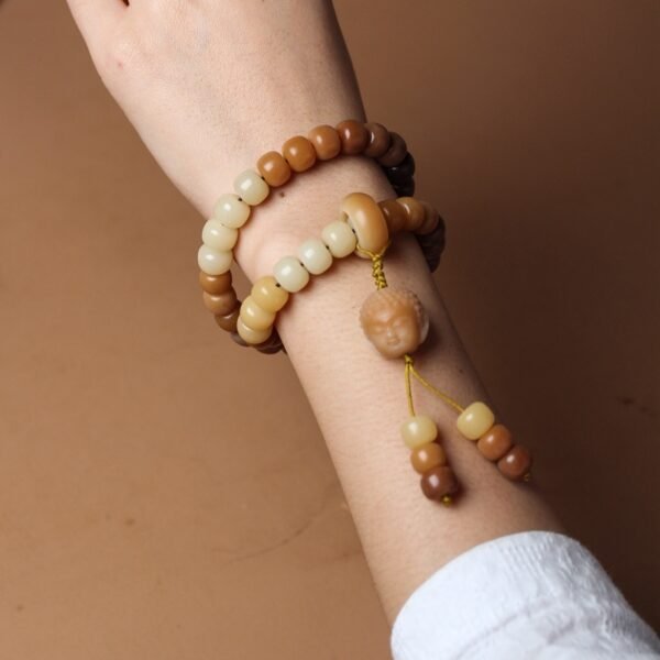Bodhi Seed Buddha Pendant Bracelet