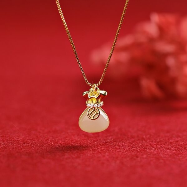 chalcedony lucky bag pendant
