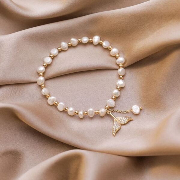 Mermaid Tail Pearl Bracelet