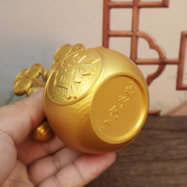 hulu decor 3 Wealth Hulu Gourd Sculpture with "Bafang Lai Cai" Engraving