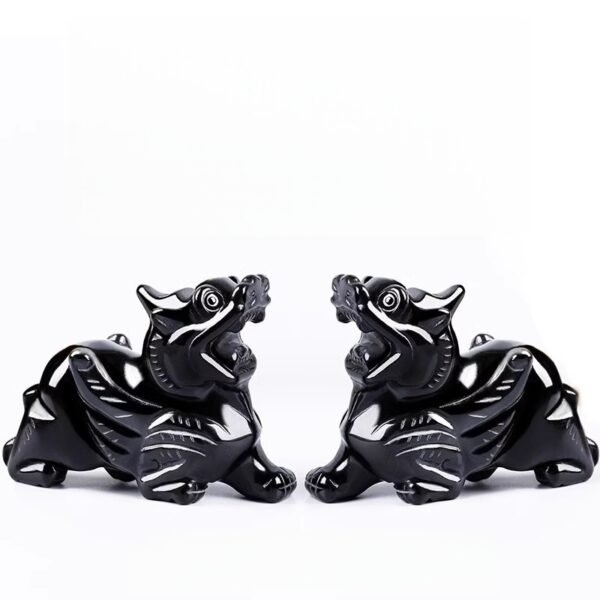 obsidian statue 1 obsidian statue